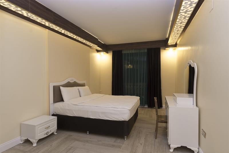 Merada Suit Otel 梅尔辛 外观 照片